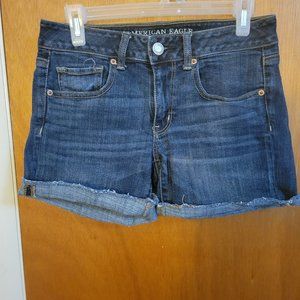 American Eagle Outfitters Midi Shorts Size 6